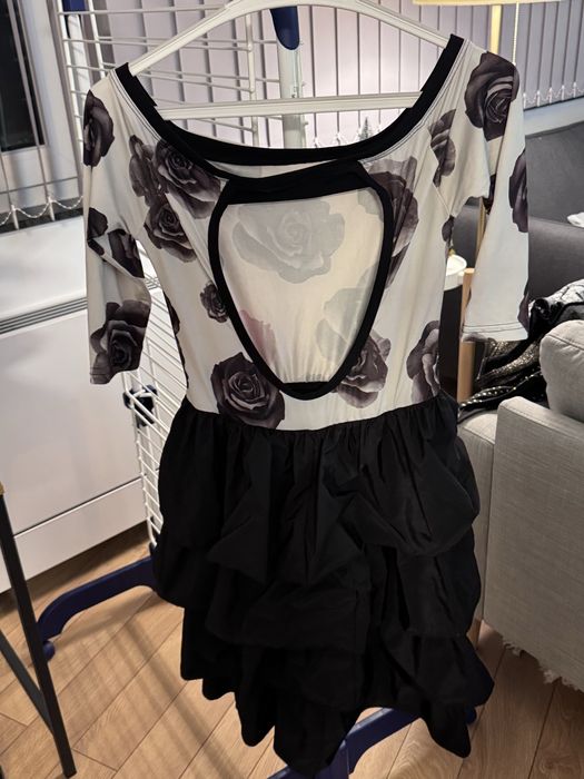 Прекрасна рокля на цветя