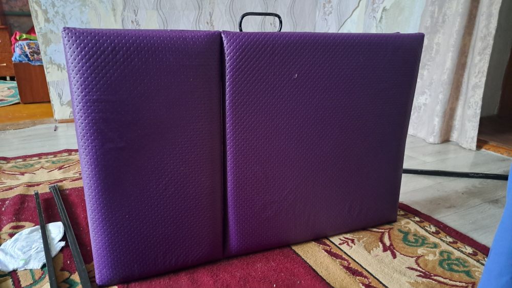 Продам кушетку  щербаково