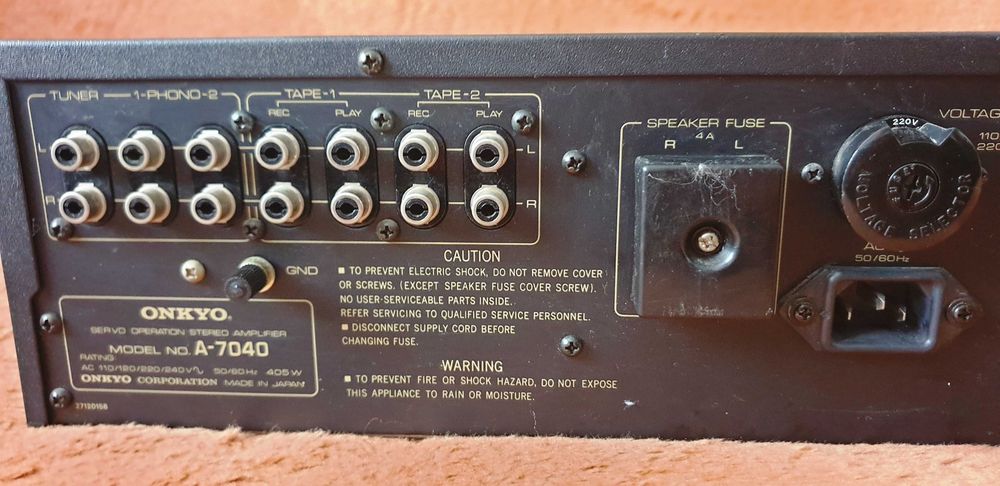 Onkyo A-7040 statie 2X85W pe 4 Ohm