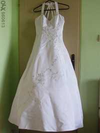 Булченска рокля бял сатен