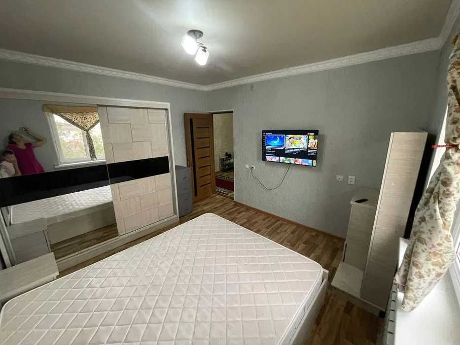 R2! Сдаётся квартира 2/1/4 на Мирзо Улугбекский р-н ор-р Рынок ТТЗ!