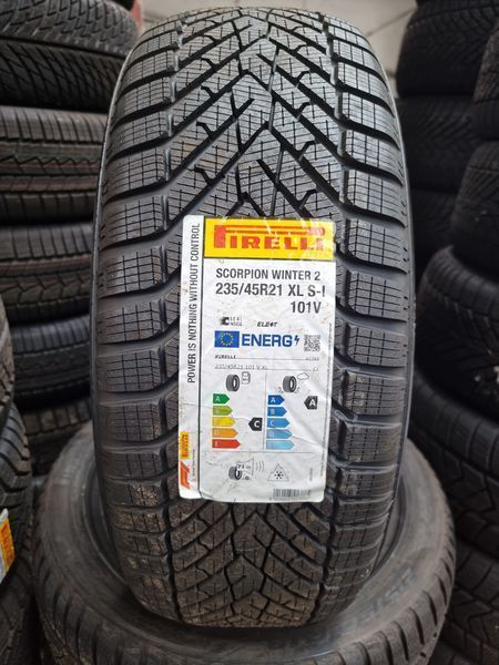 235/45/21 Pirelli 4piese