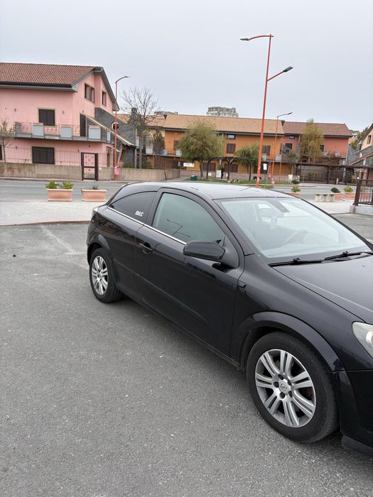 Vand opel astra h gtc 1.9
