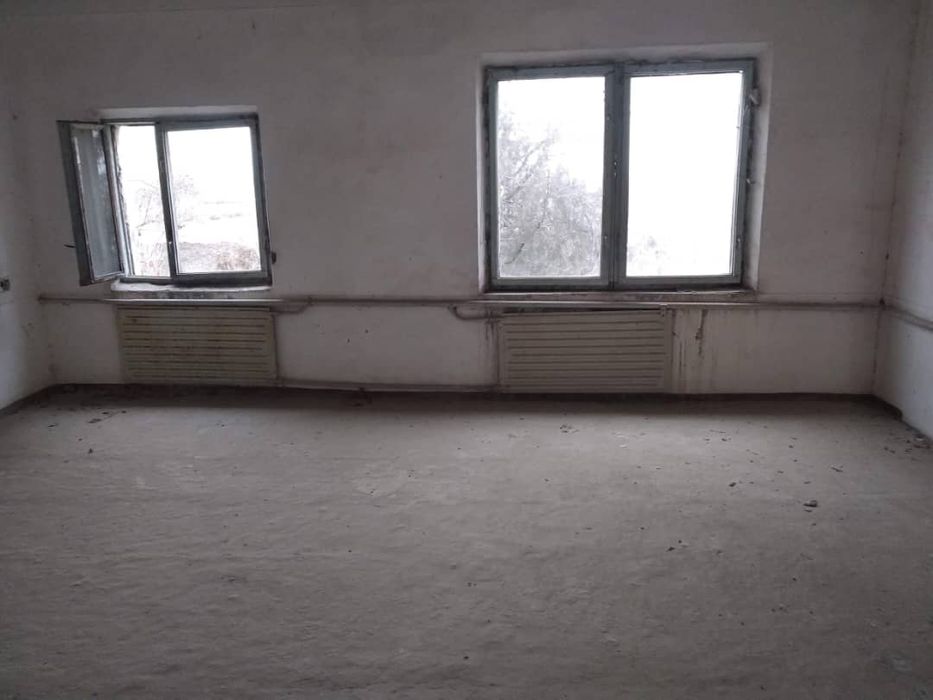 Уй сотилади 11 соток