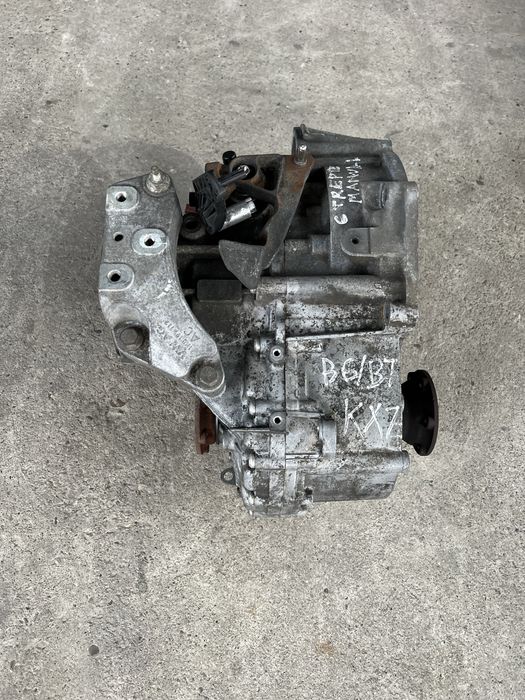 Cutie de viteze manuala 6 trepte+marsarier pt vw passat b6 b7 KXZ