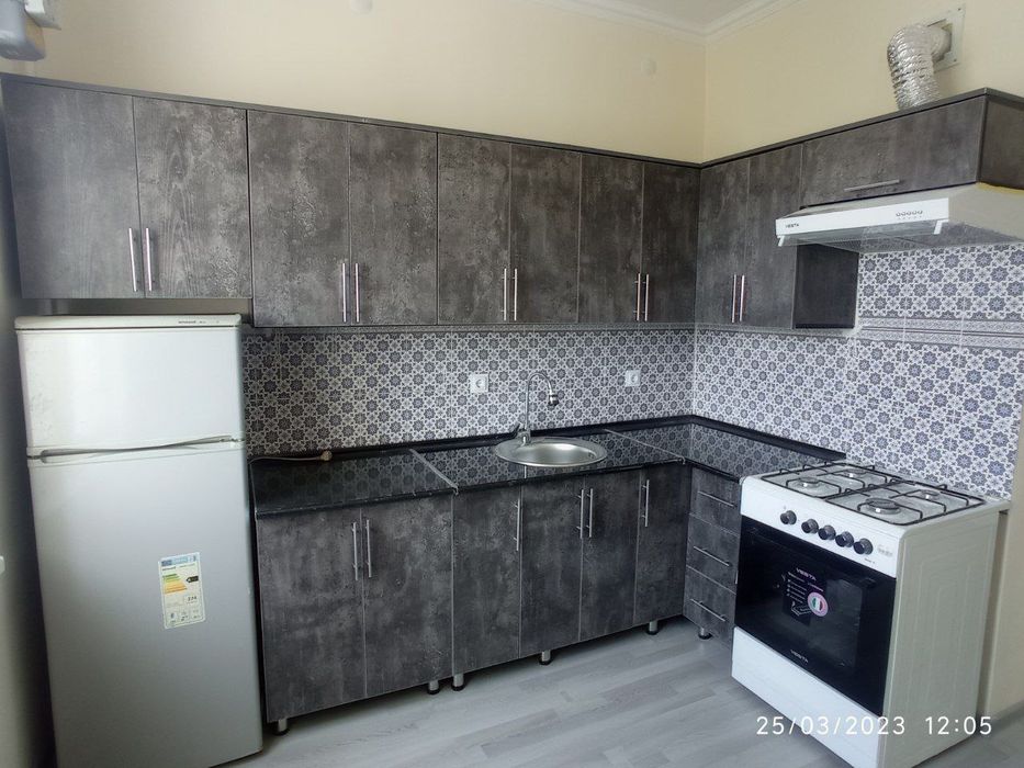 Новастройка 1 хона 7 этаж Мотритда жойлашган.Агентство