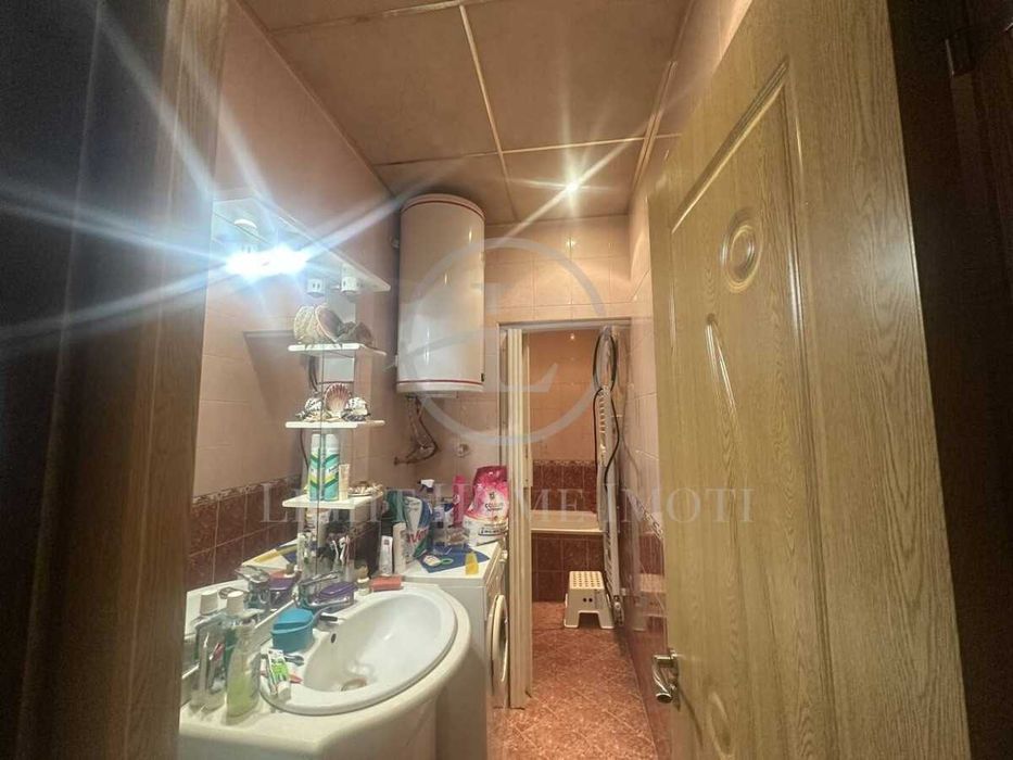 Продава се Тристаен апартамент в Пловдив, Тракия - 92 кв.м за 1664 €/кв.м - Снимка #8