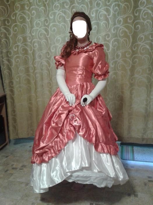 Уникална рокля във викториански стил различни модели