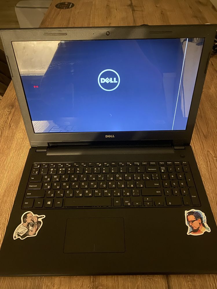 Ноутбук Dell Inspiron