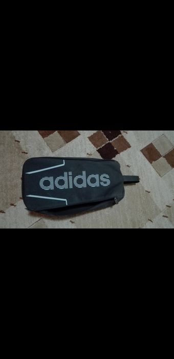 Gentuta adidas..