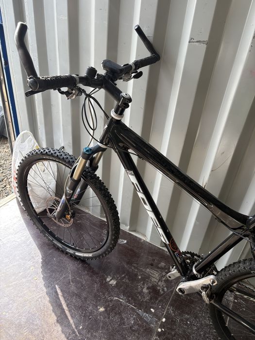 Bicicleta englezeasca carbon