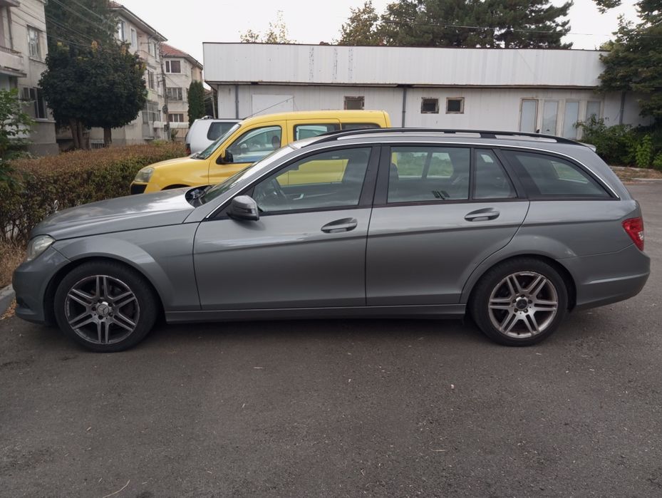 НА ЧАСТИ мерцедес Ц класа w204