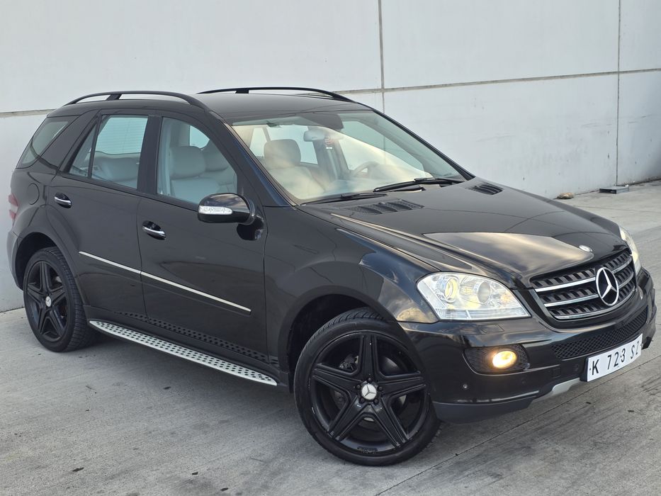 Mercedes-Benz ML320CDI 3.0d perne navi carlig AMG Import Olanda Top