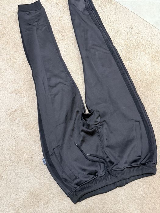 Анцуг Mark Buffalo