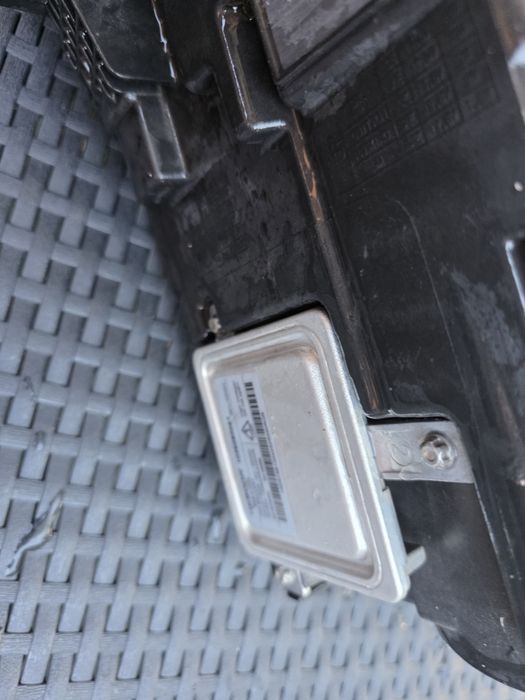 Vand far led  dreapta faruri  range rover evoque