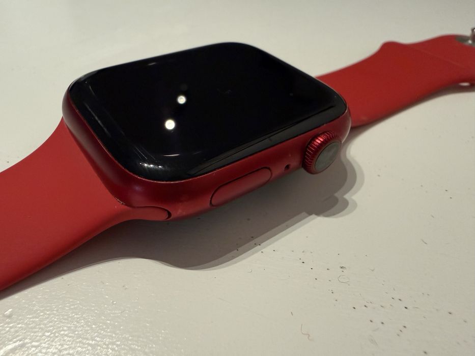Apple watch series 7 red 45 mm