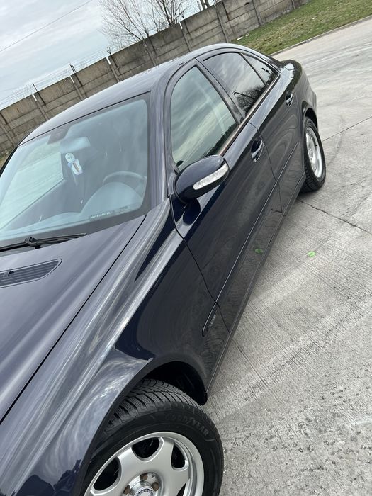 Mercedes E class