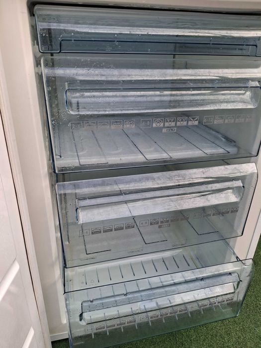 Фризер AEG  ... .