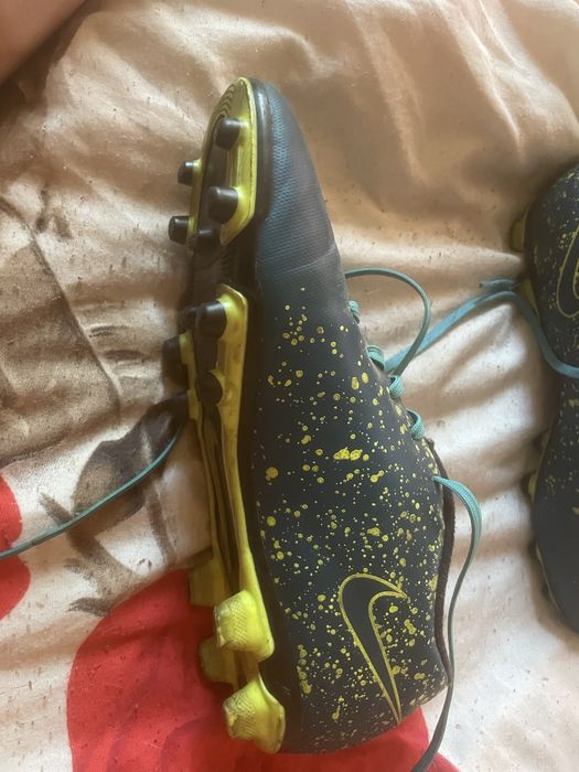 Продавам бутонки Nike Mercurial Vortex ll