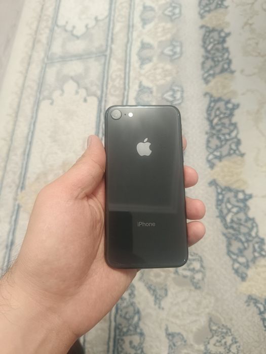 Apple Iphone 8 64GB Black Original LL/A Holati Ideal Igravoy Otlichni