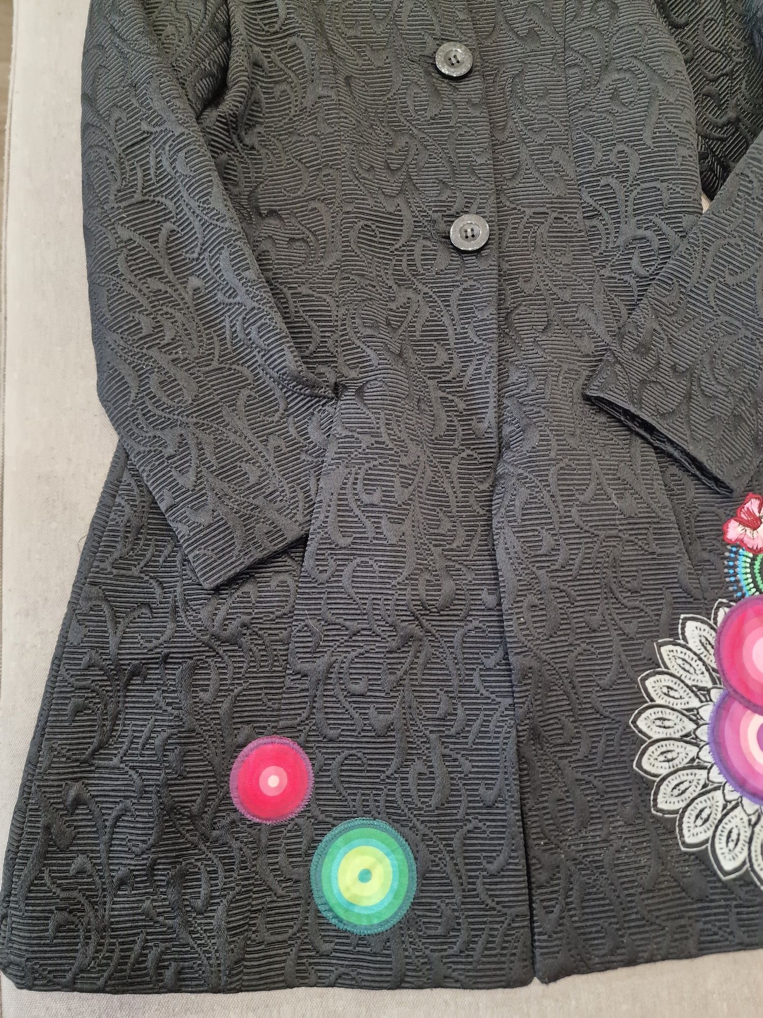 Юношески манто на марка Desigual