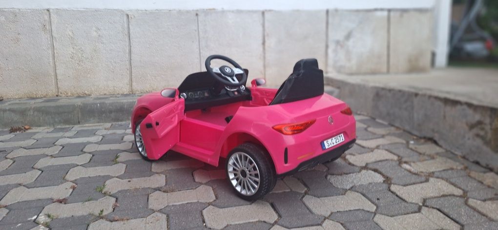 Vand mașina electrica copii mercedes