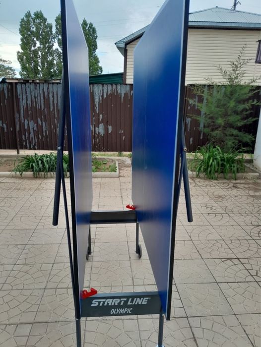 Теннисный стол