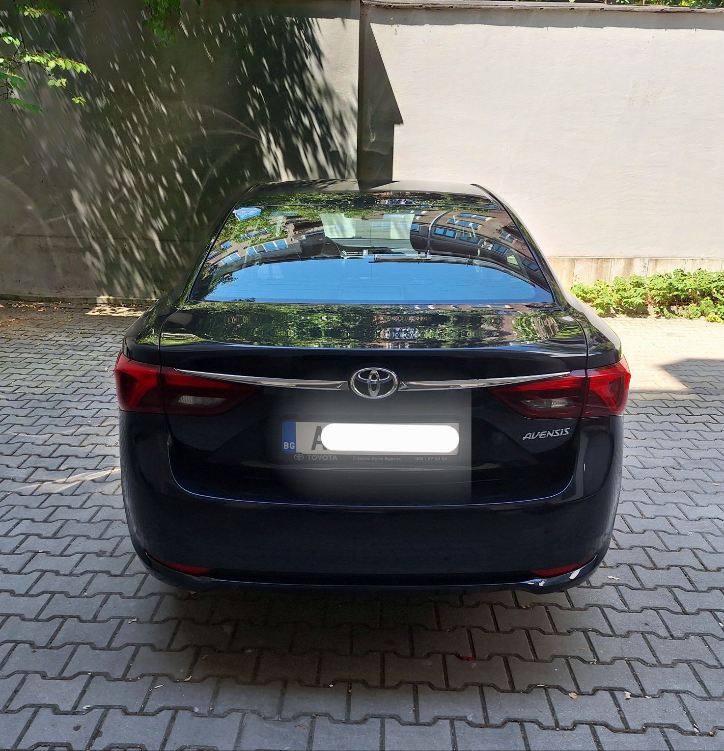 КАПАРИРАНА!!!Toyota Avensis Executive 2016