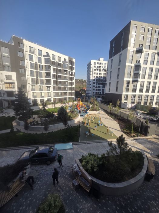 СНИЖЕНИЕ ЦЕНЫ! МЕДЕУСКИЙ район. Продажа 3 ком квартиры на 3 этаже.