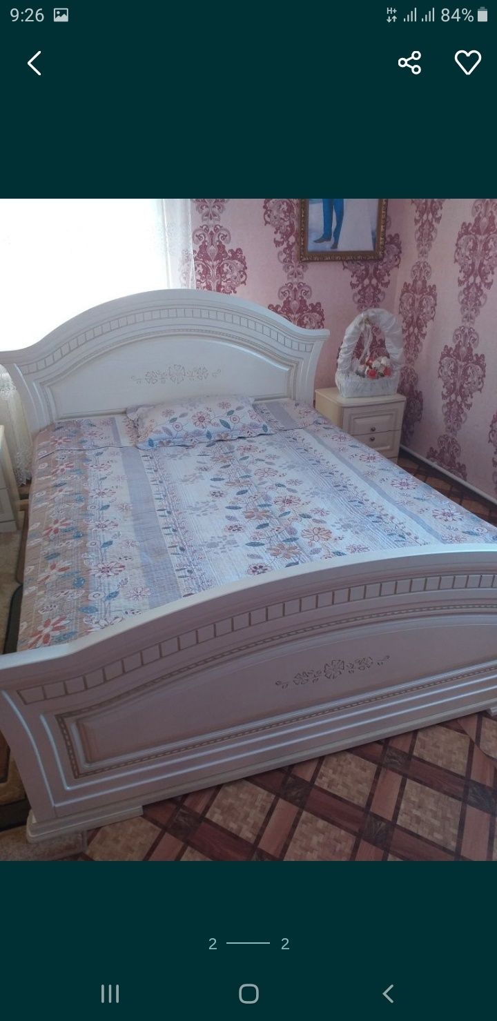 Продам спальный гарнитур