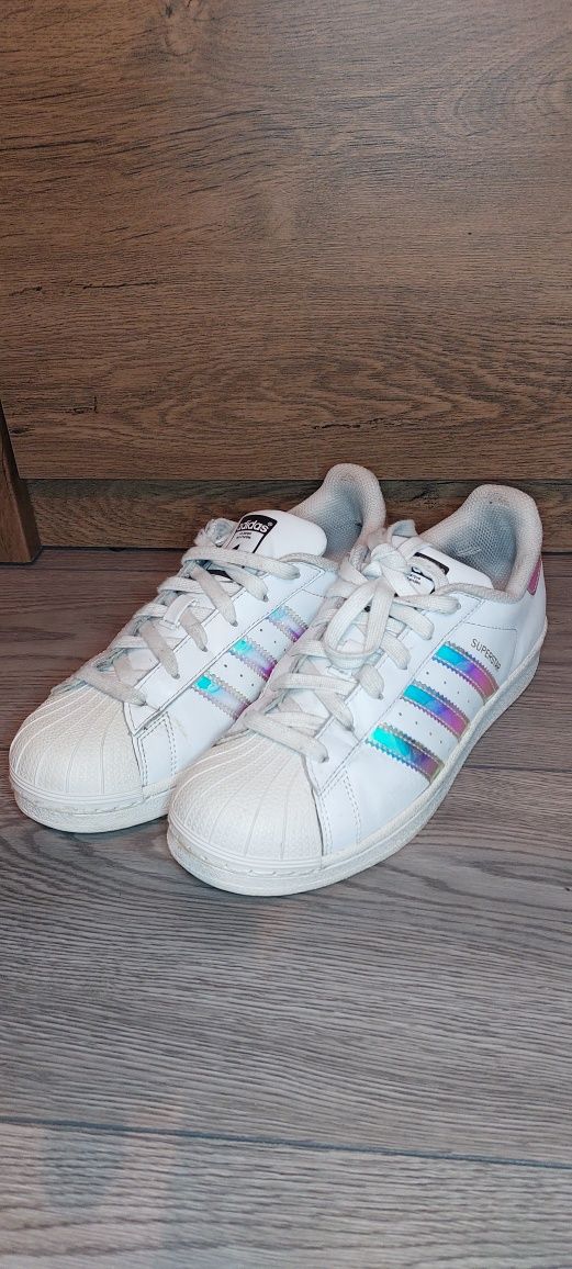 Adidaşi Superstar Originali mărimea 38