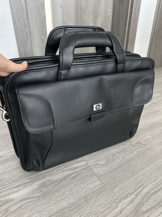 NOU!!! HP geanta piele pt laptop