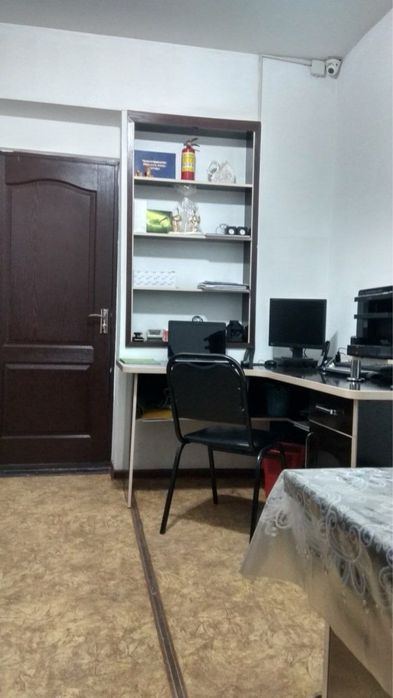 Srochno sotiladi tayyor biznes Mirobod rayon 3 xonalik apteka