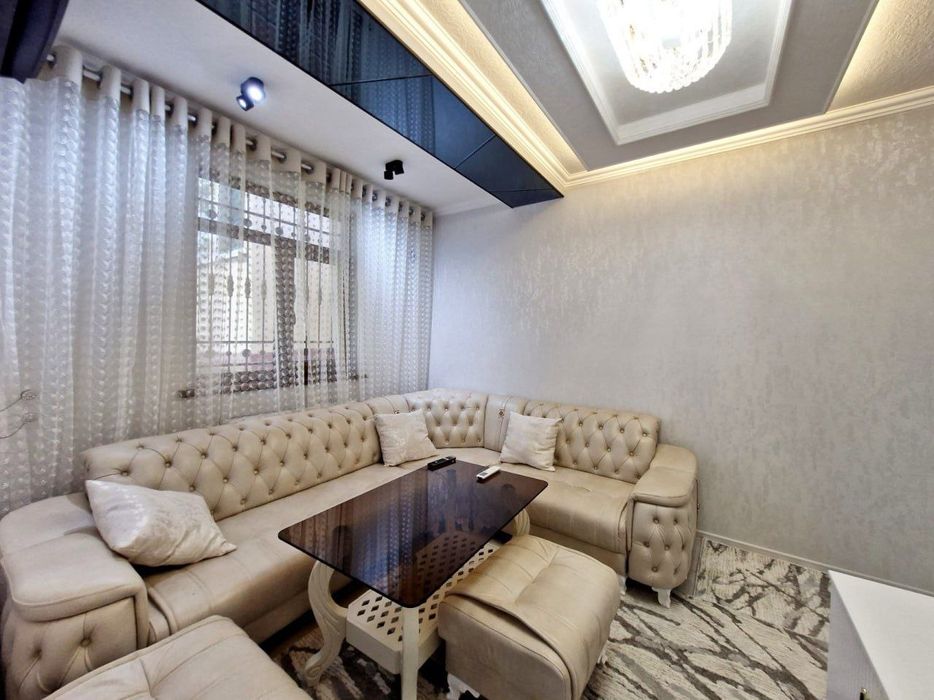 Сдается 3/3/6 ориентир Согдиана 63- школа , напротив Садика