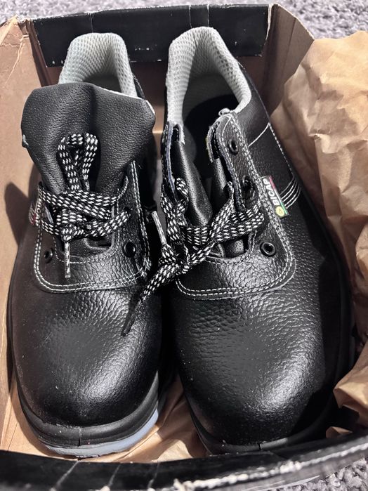 Bocanci de lucru bicap