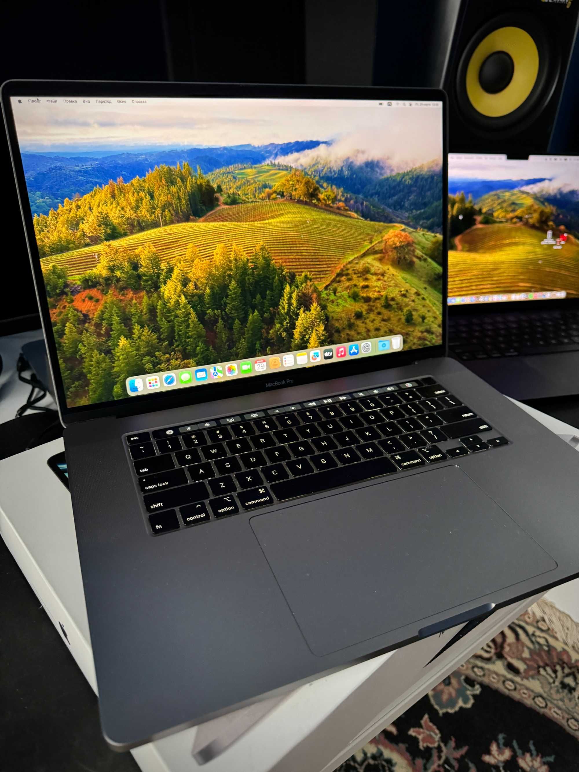 Apple MacBook Pro 16" 2019, i9, 1TB, 16GB