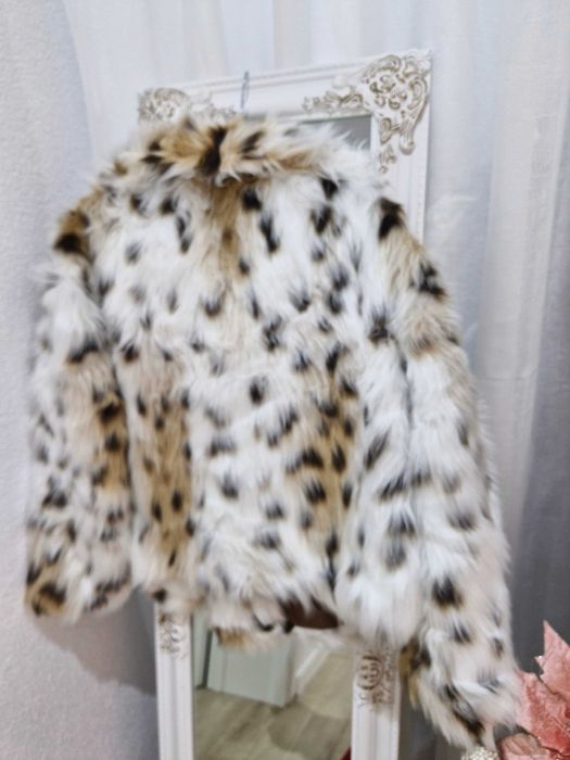 Дамско палто с косъм