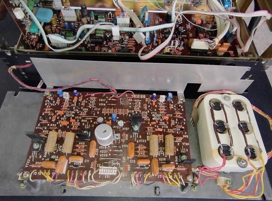 Vand magnetofon Soiuz 110, s-a facut revizie capitala