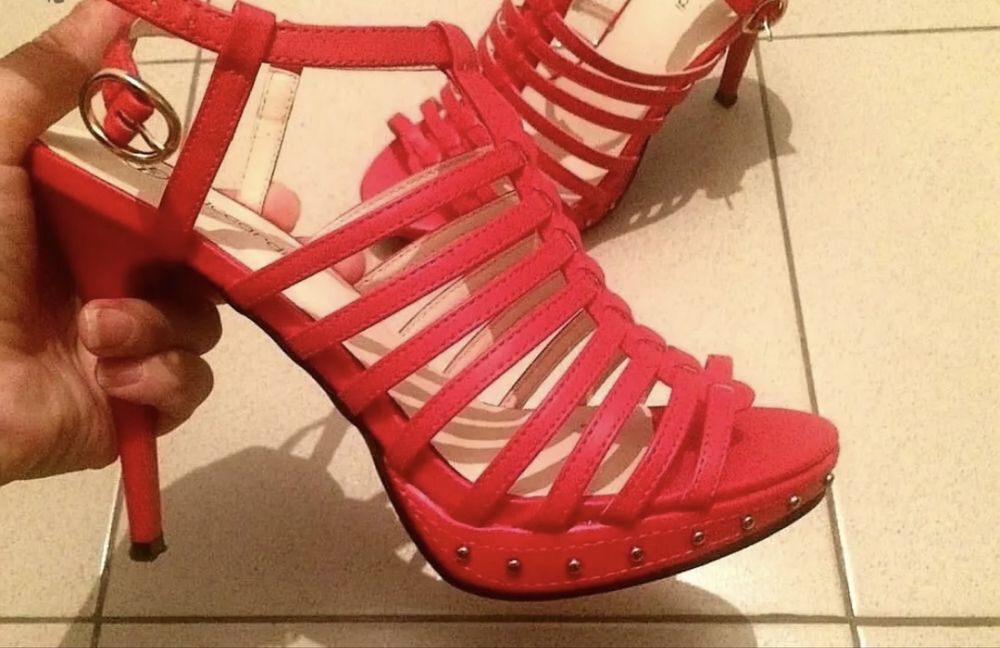 Туфли босоножки танкетки красные