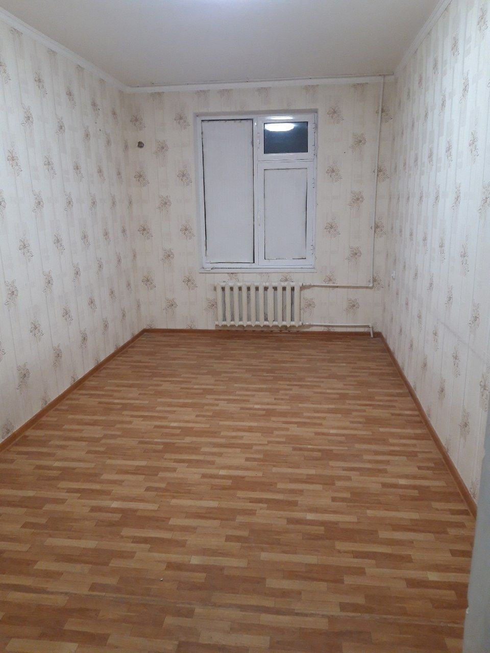 Sroshni kvartira sotiladi