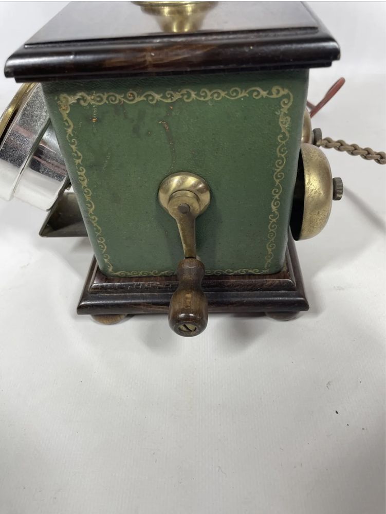 Telefon vechi cu furca