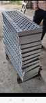 Trepte zincate ,