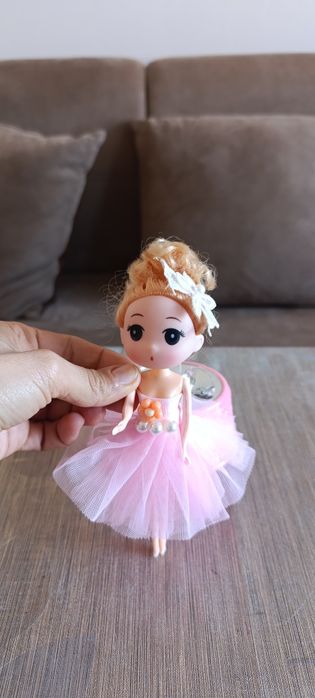 Бебешки кукли и интерактивни играчки