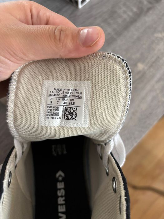 Adidași converse noi