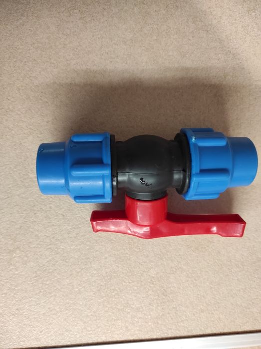 СПИРАТЕЛЕН КРАН с компресионни накрайници 25х25