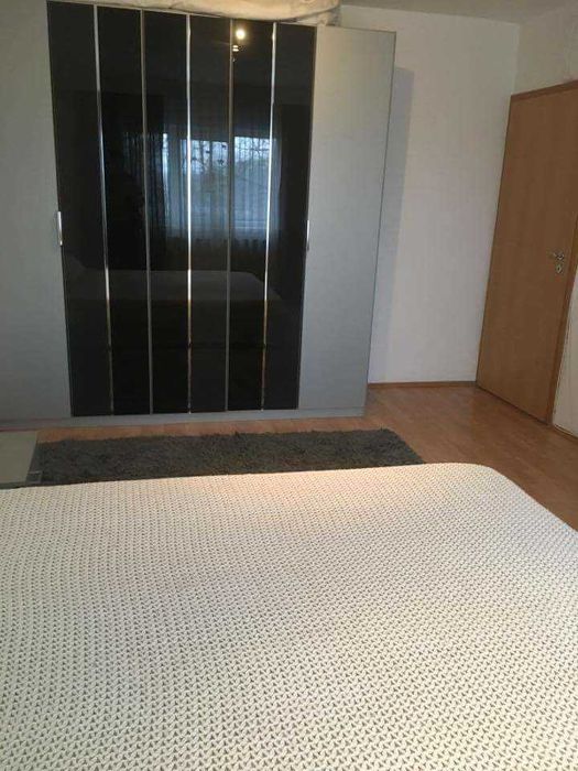 Proprietar, inchiriez apartament cu 3 camere in Calea Aradului