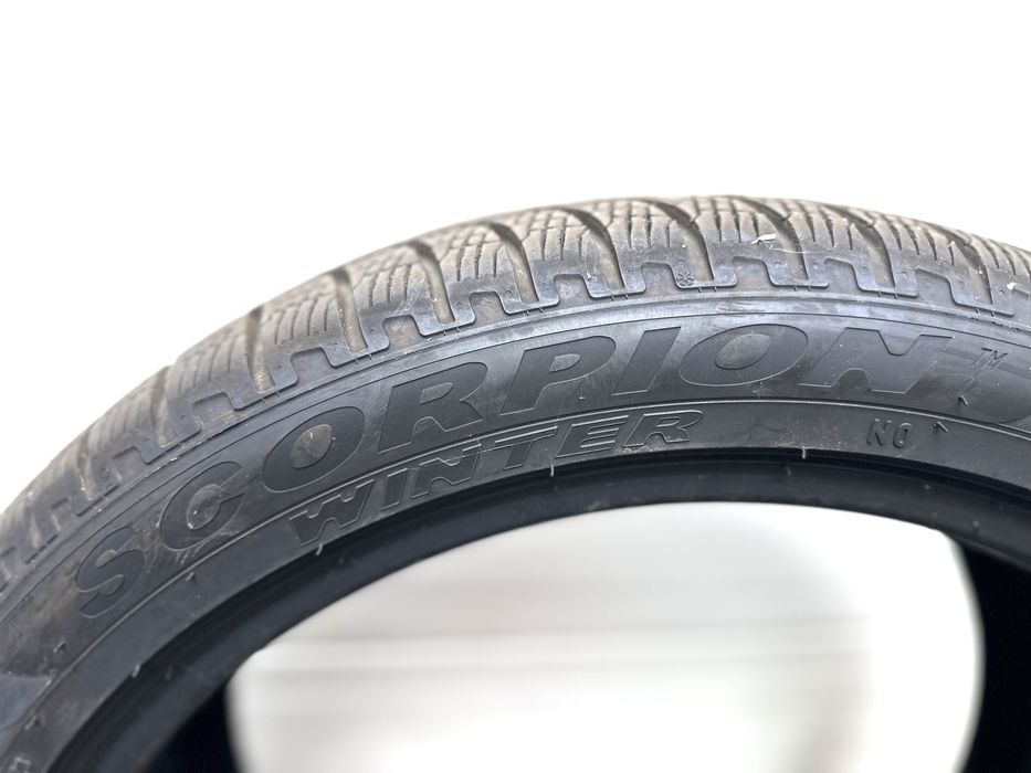 2 anvelope iarna 305/35 R21 2 anvelope iarna 275/40 R21