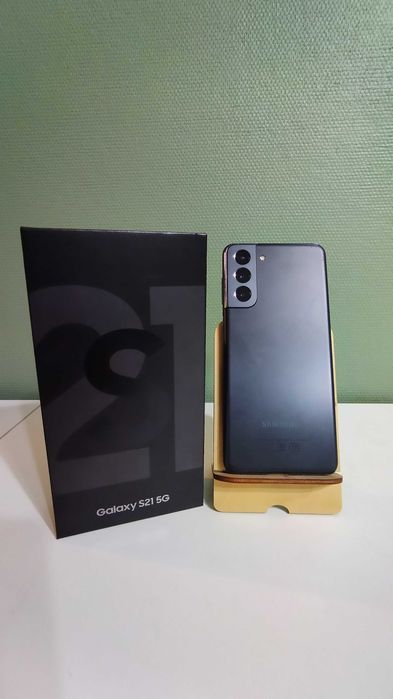 Смартфон Samsung Galaxy S21 5G