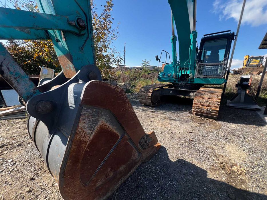 Excavator pe şenile Sunward 365f