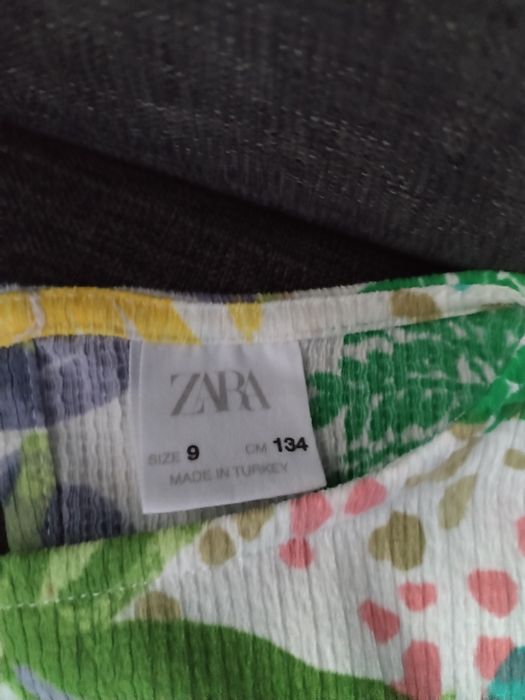 Salopeta fete, Zara, mar 9 ani